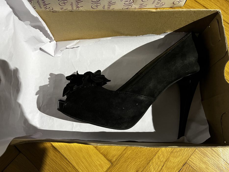 Pantofi gală % piele naturală