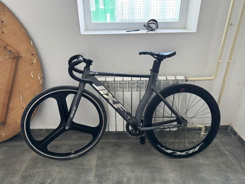 Продам фикс хорошее состояние