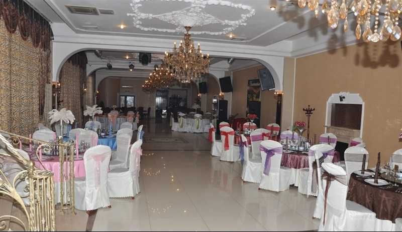 VANZARE (INCHIRIERE) cladire ultra centrala