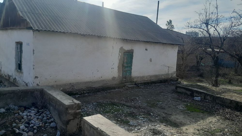 Surxondaryo viloyati Oltinsoy tumani chep MFY qadr qimmat koʻchasi