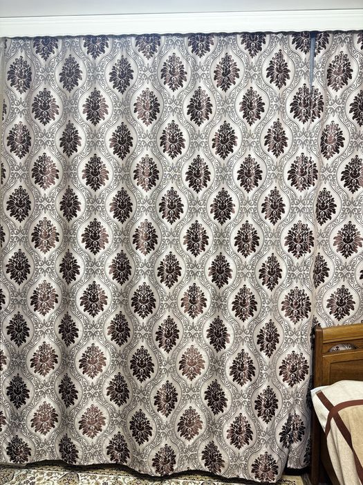 Шторы для гостиной или спальни