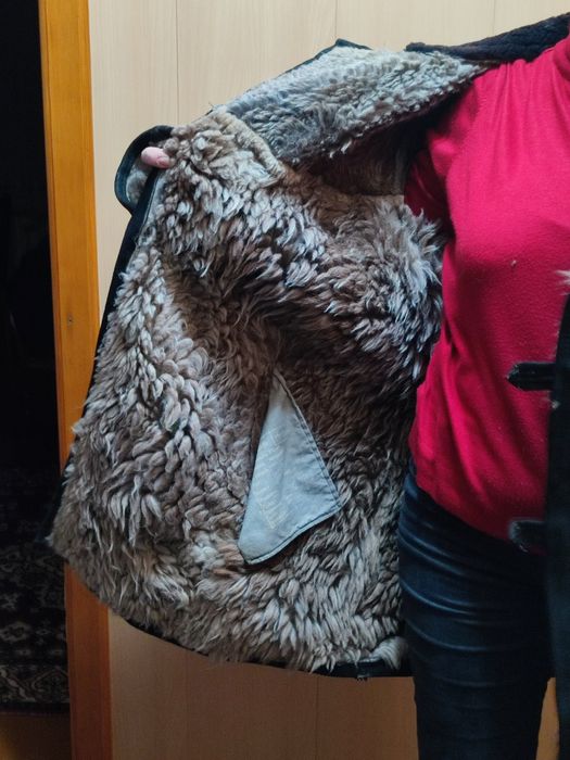 Продам полушубок из овчины