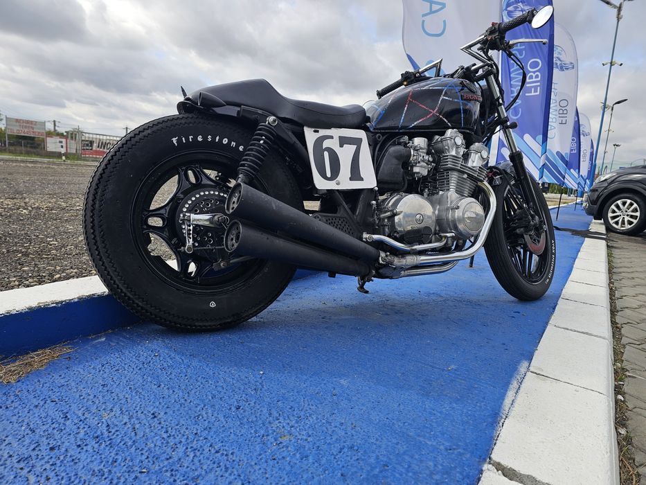 Honda cb750 bobber