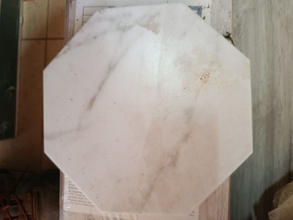 Продам кафель и мозайку