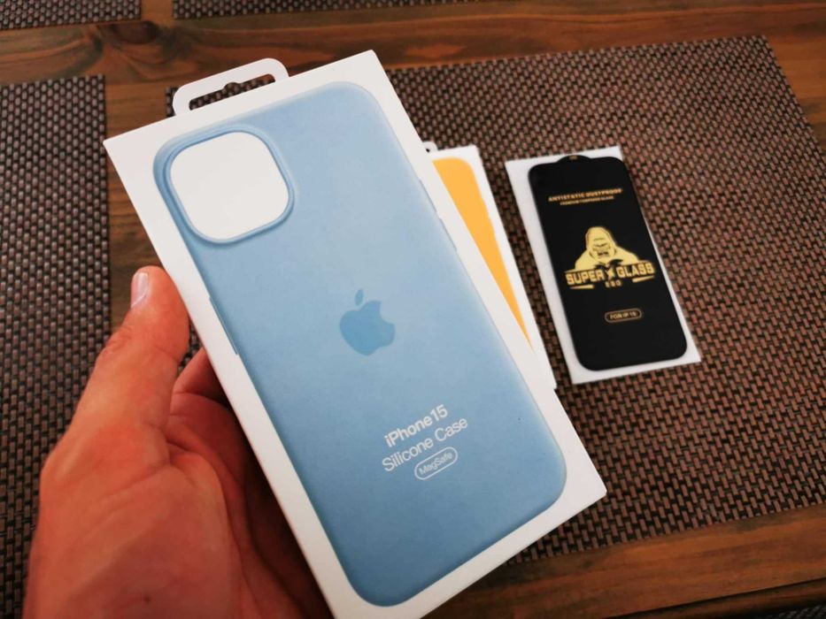 Set husa protectie silicon + folie sticla ecran pt Apple iPhone 15