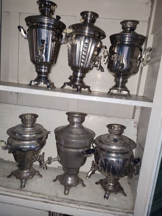 Монеты самовар значки баллоны