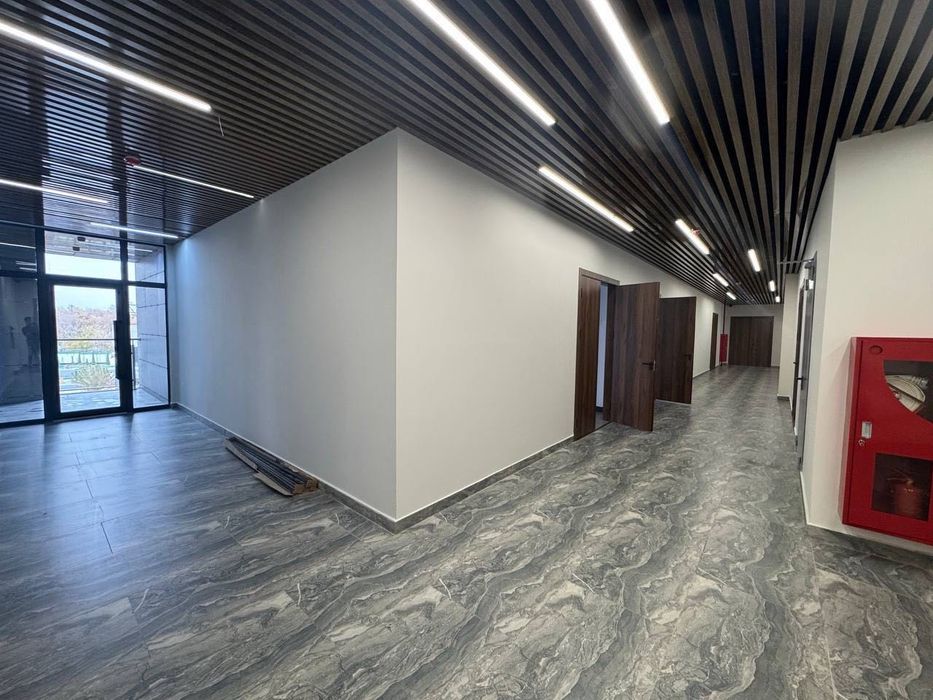 Аренда офис, Улица Махтумкули, 1050м2