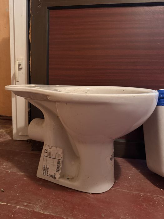 Wc cu vas ceramic