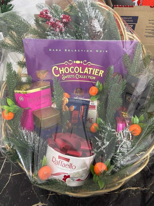 Новогодние подарки корзина, Янги йил совгалари