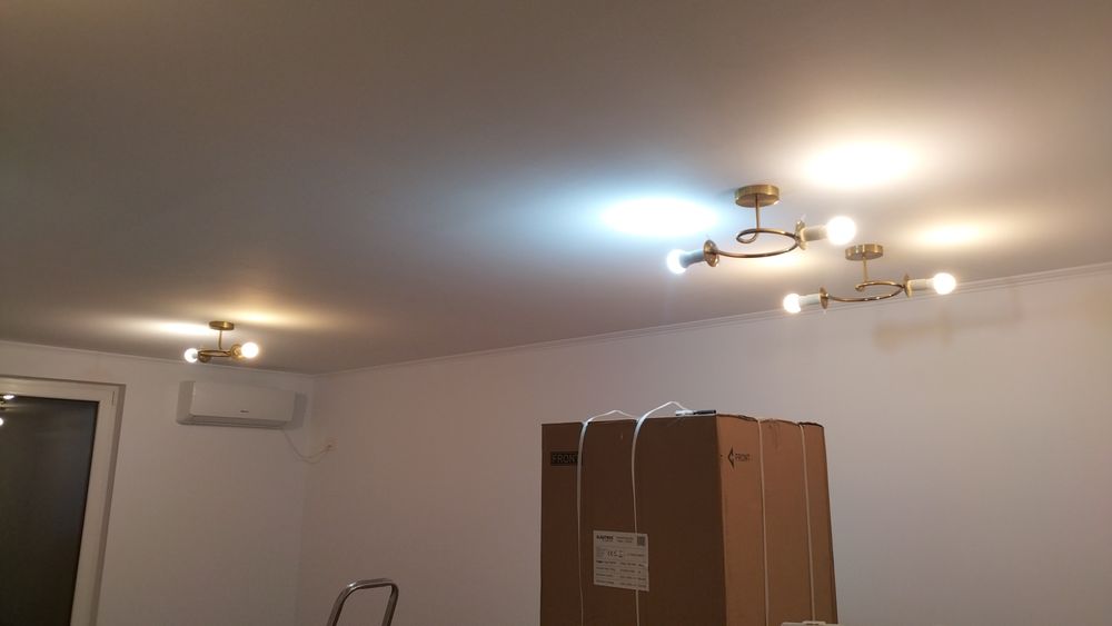 Electrician calificat