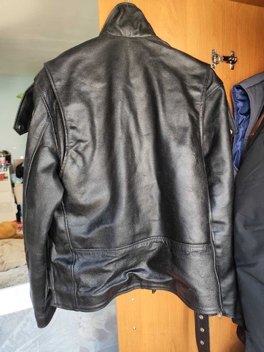 Черно Кожено Яке