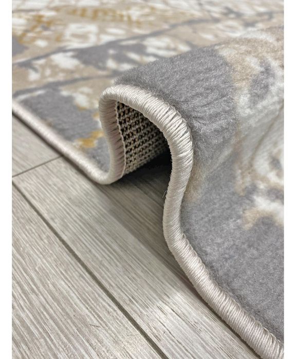 Продам ковёр в хорошем состоянии