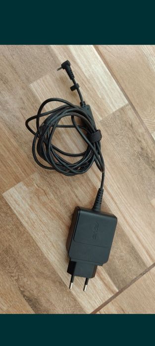 Încărcător laptop Asus mufa 2,314 x 1.0mm