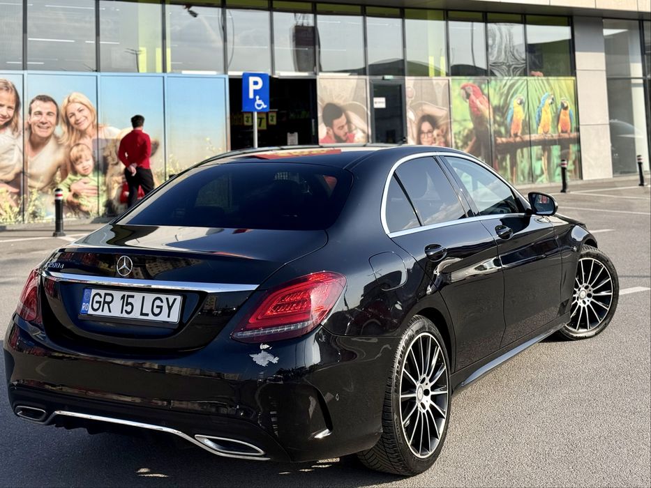 Mercedes-Benz C200d, pret fix 2020, Pachet AMG Interior-Exterior