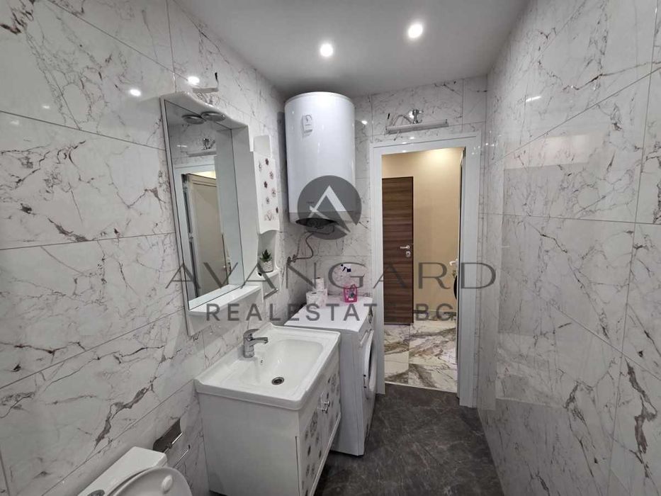 Продава се Двустаен апартамент в Пловдив, Кючук Париж - 72 кв.м за 1666 €/кв.м - Снимка #7