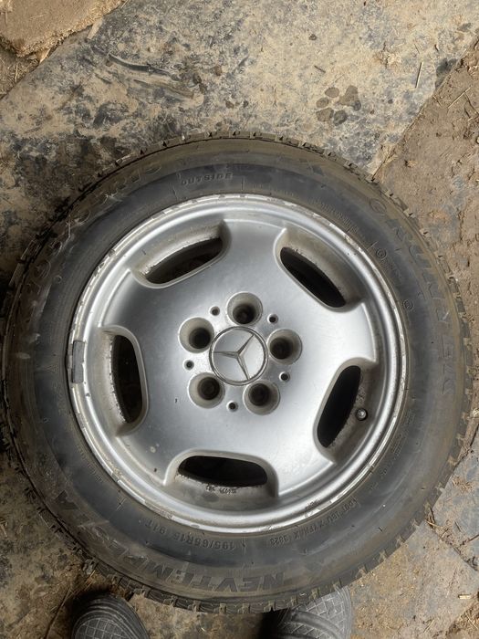 продам шины с дисками на 210