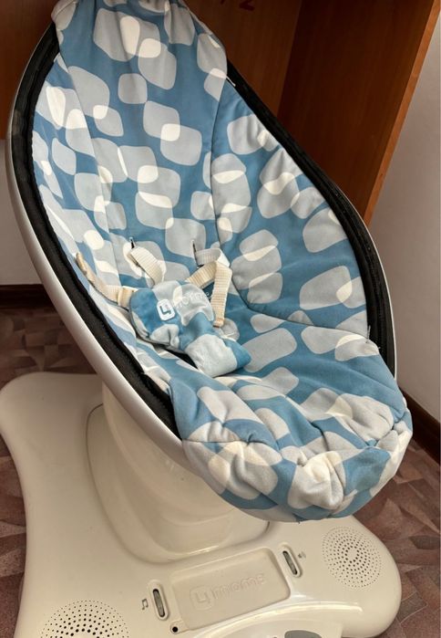 Электрокачеля шезлонг в отличном состоянии