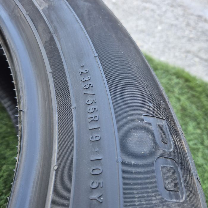 O anvelopă 235 55 19 Nokian Nouă