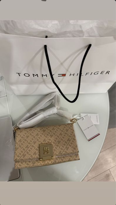 Tommy Hilfiger сумка