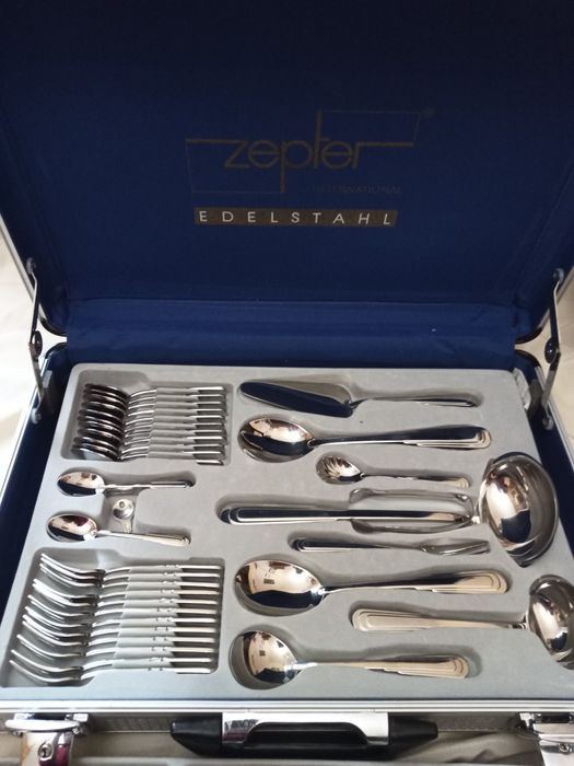 Прибори за хранене Zepter