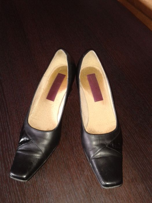 pantofi 2+1 gratuit,piele 100% nr.39