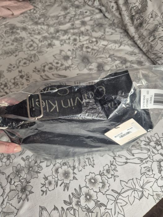 Продам новую сумку Calvin Klein