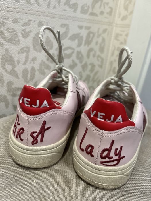 VEJA x MODETROTTER 37 н. кожени спортни обувки