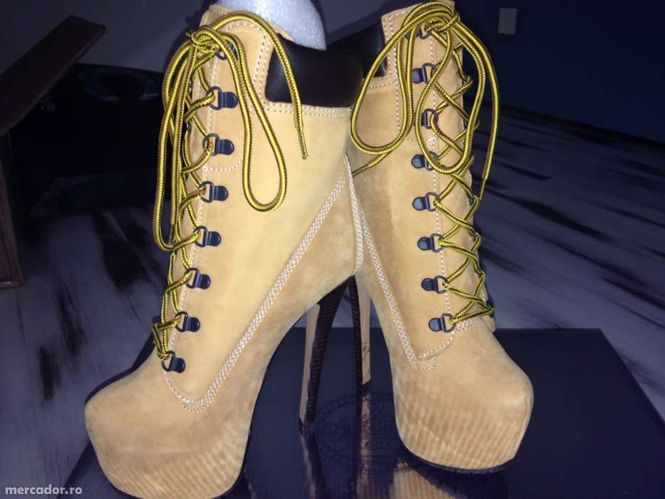 SUPER BRAND la super pret!!! piele 100% model deosebit!!