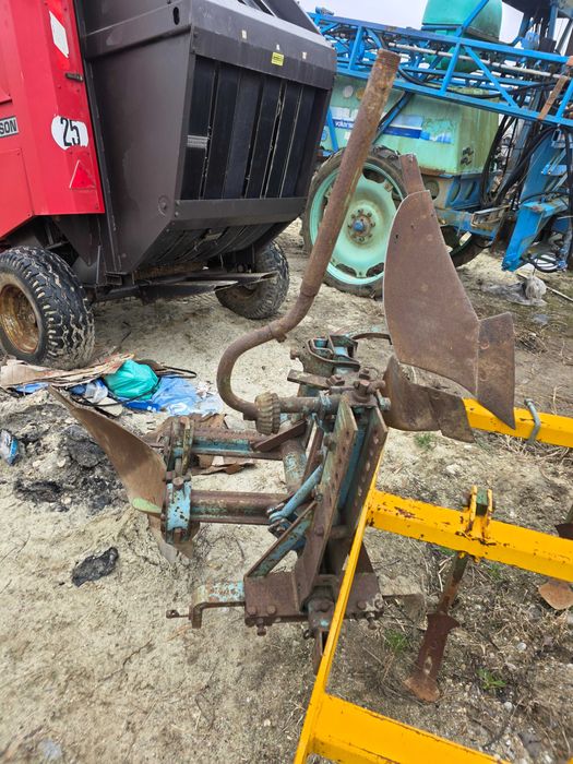 Plug Lemken reversibil cu o brazda, 1 brazda Dabuleni • OLX.ro