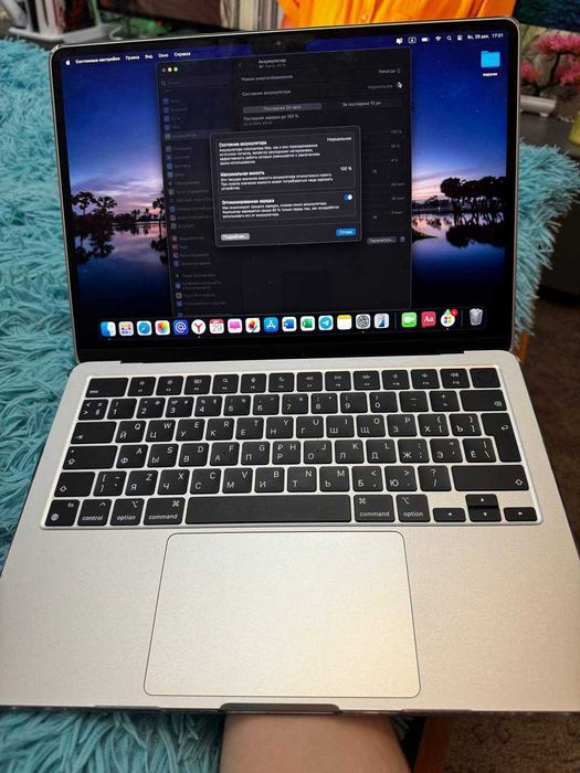 Macbook AIR m2 на гарантии