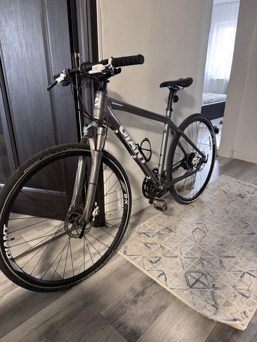 Bicicleta giant de vanzare