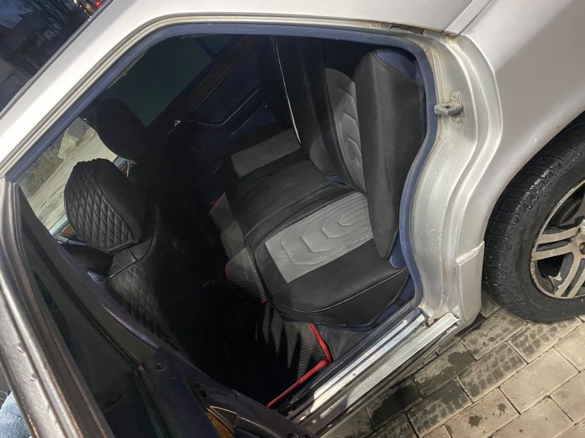 Мерседес 124 в хорошем состоянии