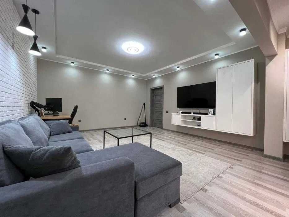 Сдаётся 2ком квартира на  Мирзо-Улугбекский ‼️ Массив Феруза 62м2