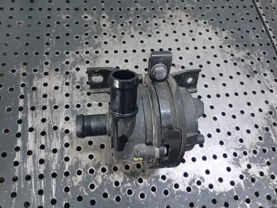 pompa auxiliara apa 2.0b 55273835  alfa romeo giulia stelvio 00505528600