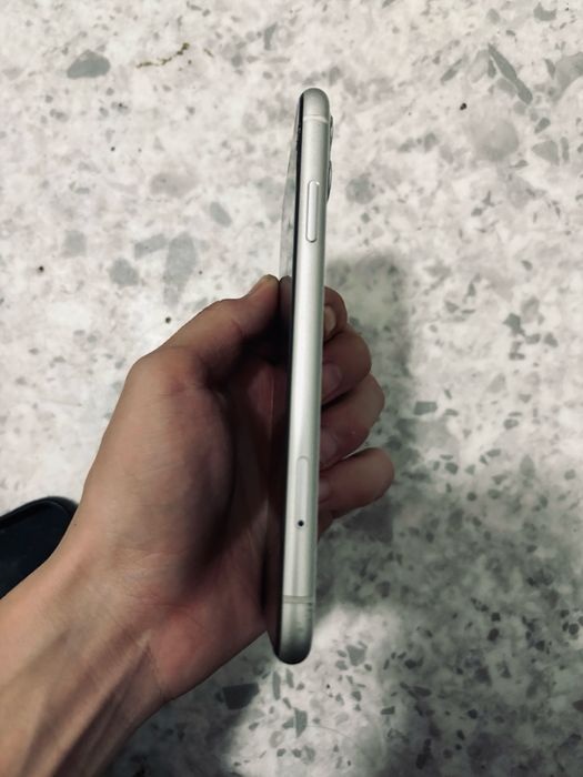 Айфон 11 буу  обмен 12  нормально все работает