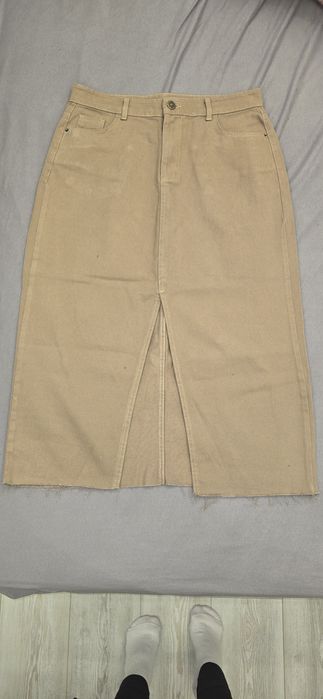 Бежова дънкова пола