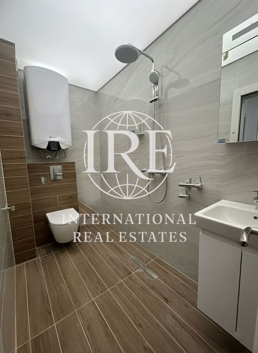 Продава се Двустаен апартамент в Варна, Възраждане 3 - 95 кв.м за 1109 €/кв.м - Снимка #8