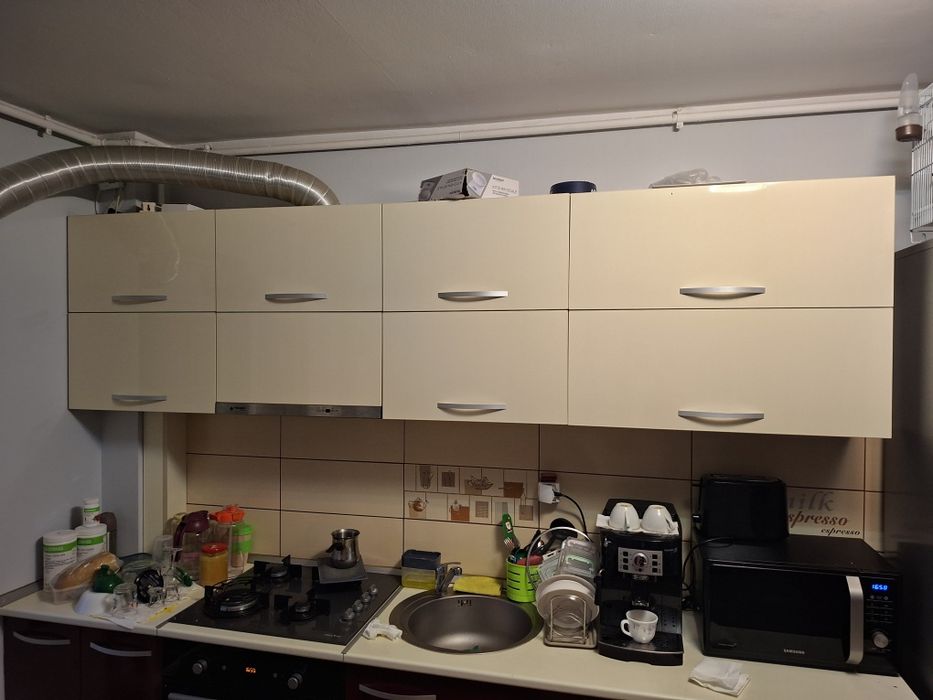 Vand bucatarie pal lucios,fara electrocasnice