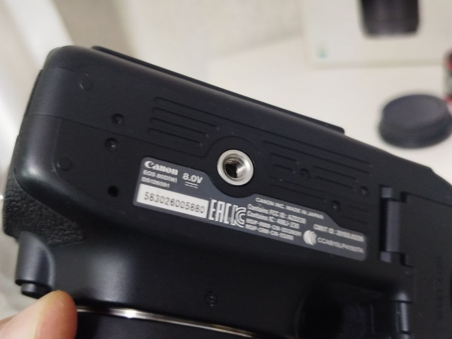 Canon 80d  ideal xolatda