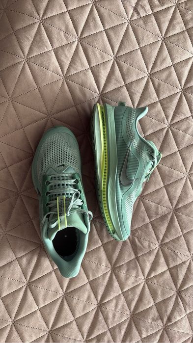 Маратинки Nike ZOOM