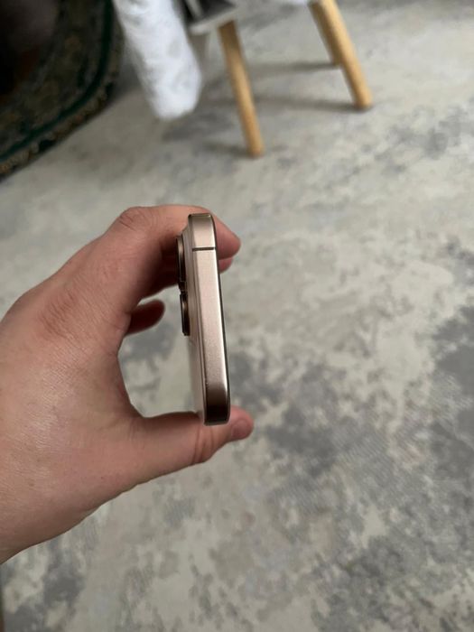 продам iphone 16pro 256gb gold e sim