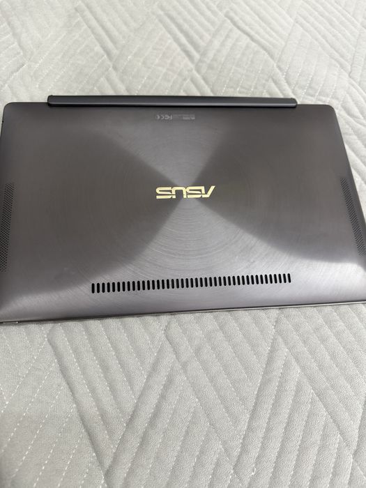 Ноутбук -Планшет Asus