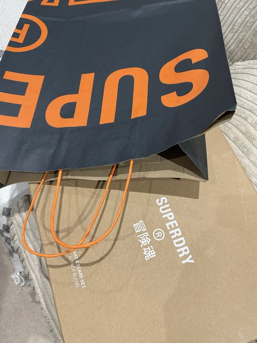 Сет шапка и шал Superdry