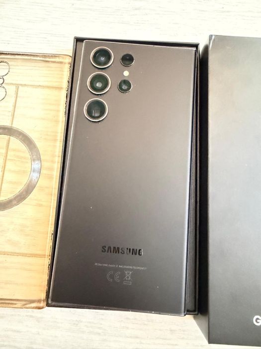 Продам смартфон Samsung S23 Ultra