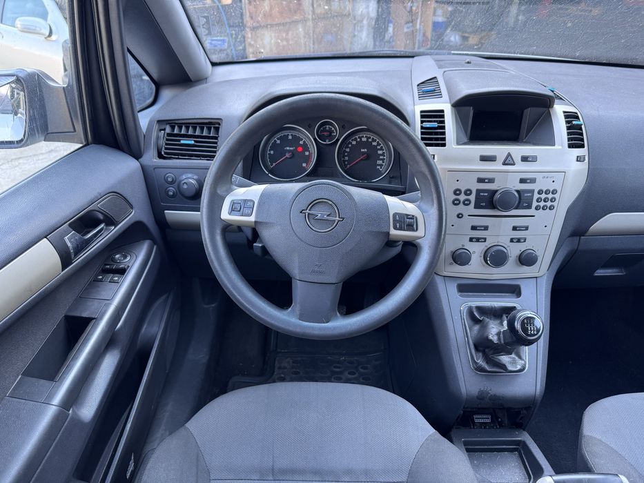 Opel Zafira B 1.7DTJ 110кс 2009г На Части