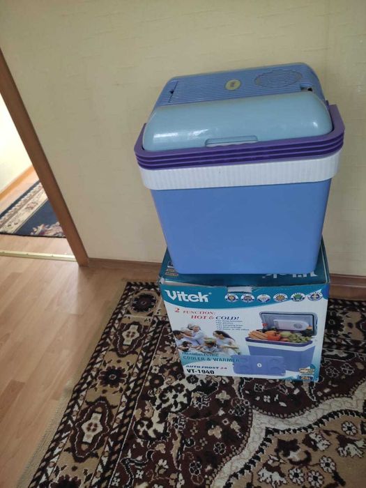 Автохолодильник продам