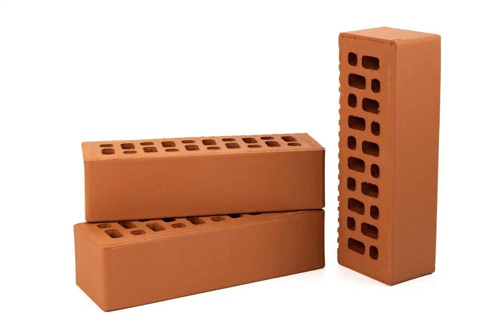 Красный кирпич Астана