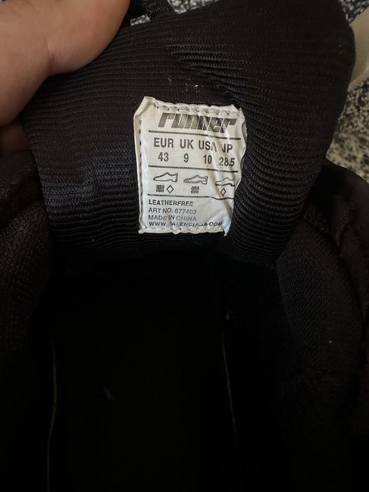 Balenciaga runner