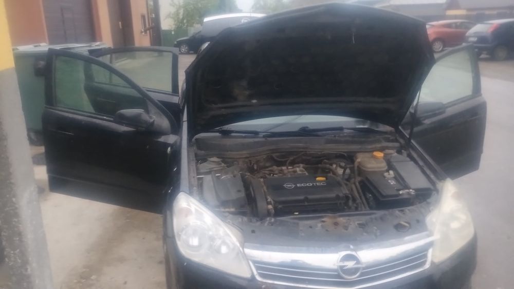 Vând/ schimb  Opel