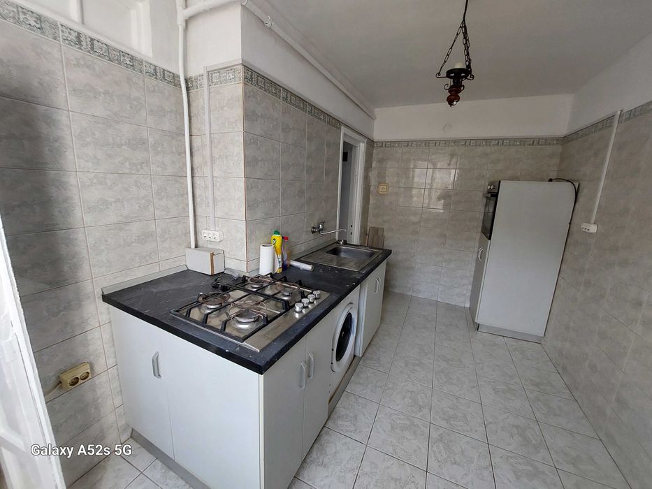 Vand garsoniera Sud(Hasdeu)